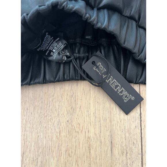 BlankNYC - Elastic Waist Crop Faux Leather Pants - Black - Size Small - NWT - Picture 6 of 8